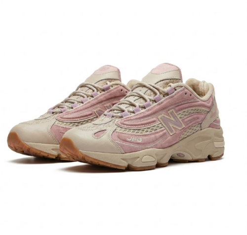 Basket New Balance 1000 Rose Poudré et Beige